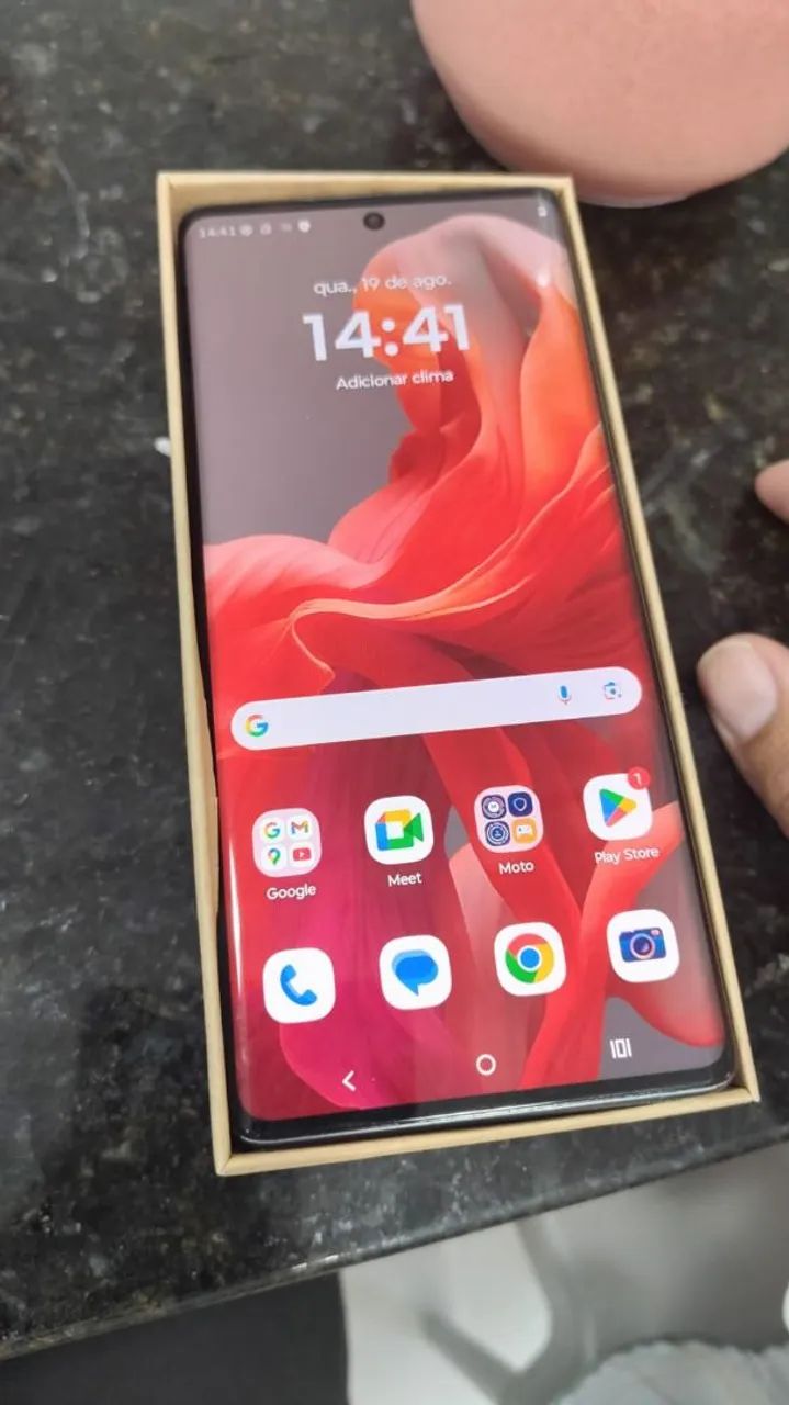 Moto G85