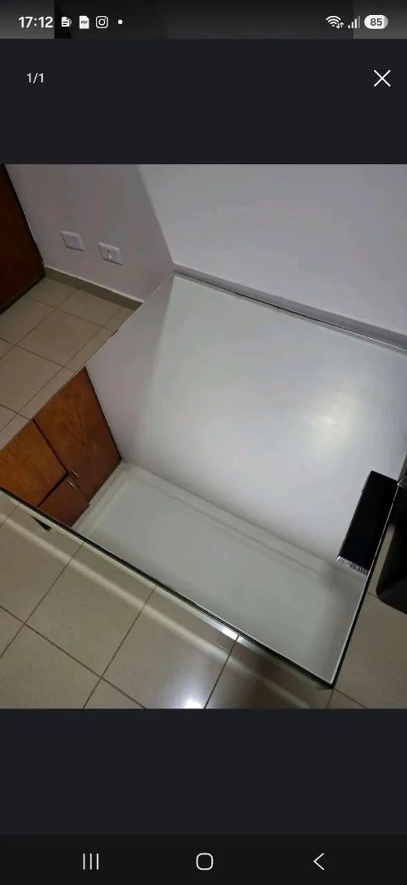 Mesa de centro espelhada 