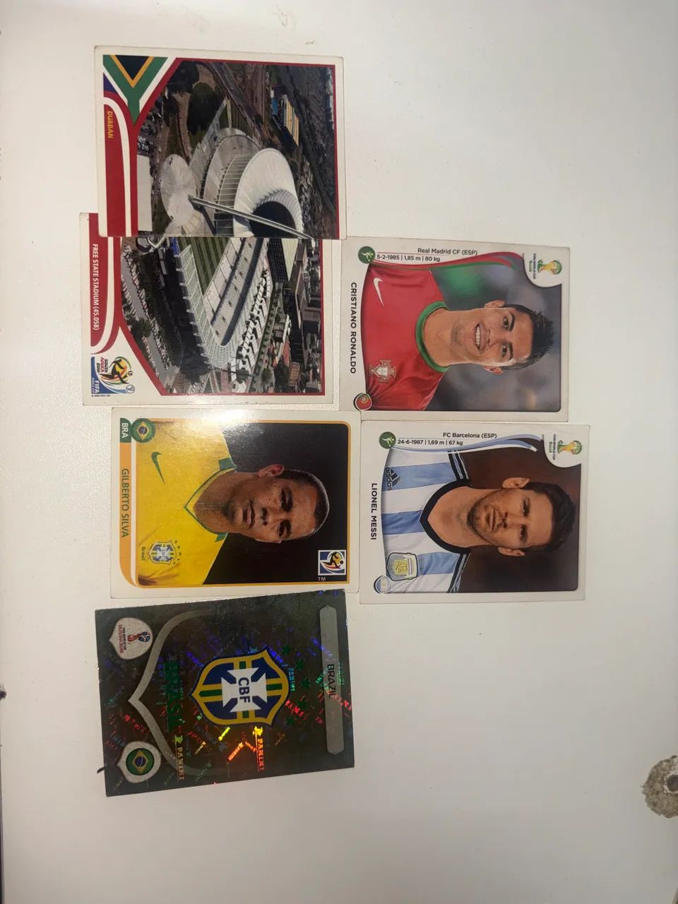 Figurinhas 2022, 18, 14 e 10 e álbum ouro - Foto 5