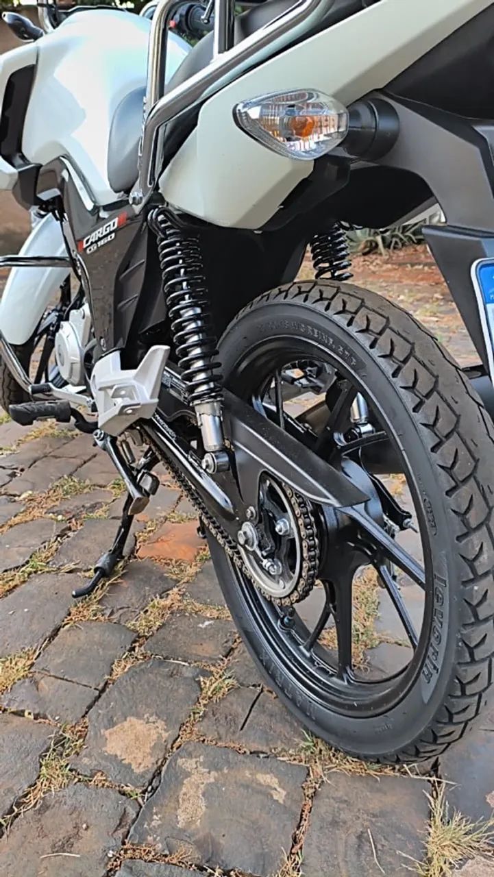 160 cargo com baú - Foto 3
