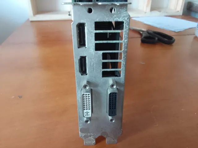 Placa de video r9 280x Defeito - Foto 3