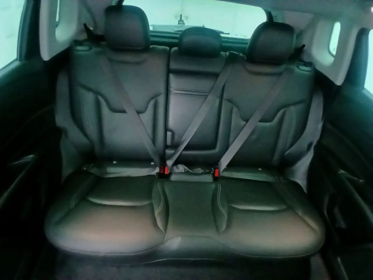 Jeep Compass LONG. T270 1.3 TB 4x2 Flex Aut., foto 18 de 18