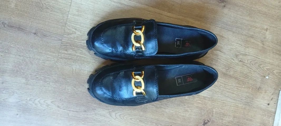 Sapato Oxford preto tratorado - Foto 4