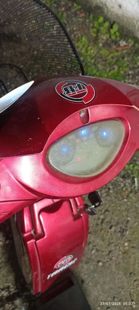 Bicicleta elétrica funcionando precisando de alguns reparos - Foto 4