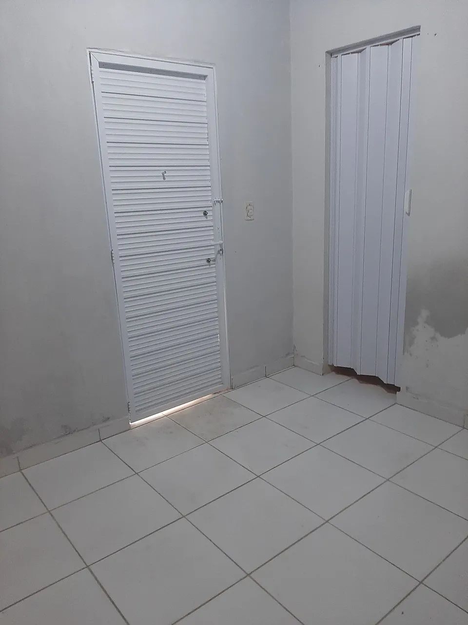Vende - se está casa. - Foto 5