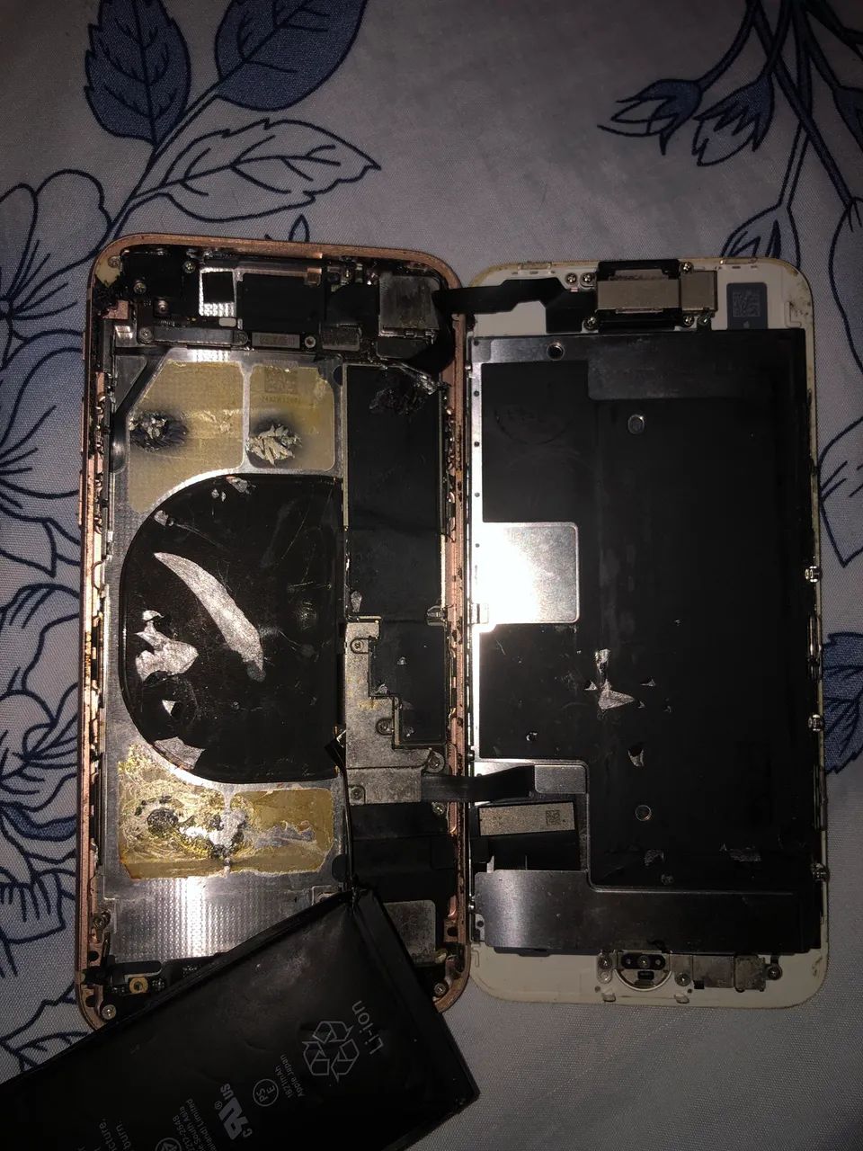 Carcaça de iPhone 8