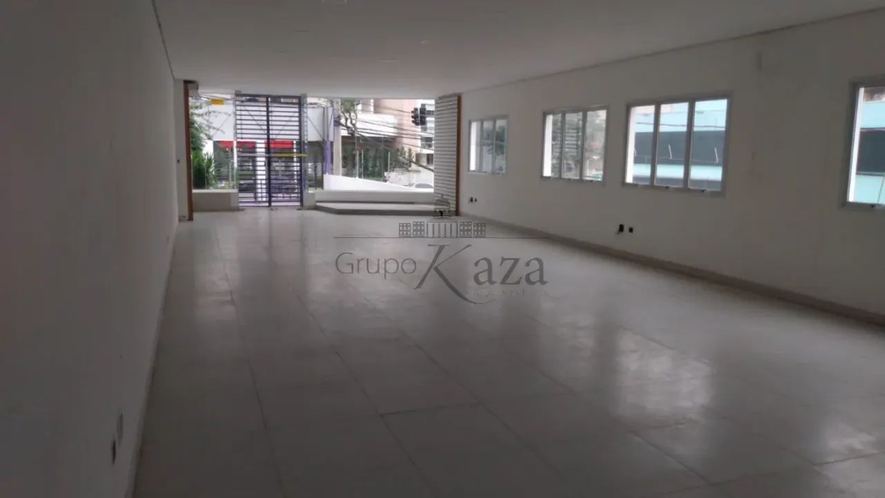 Loja Comercial - Aclimação - 710m².