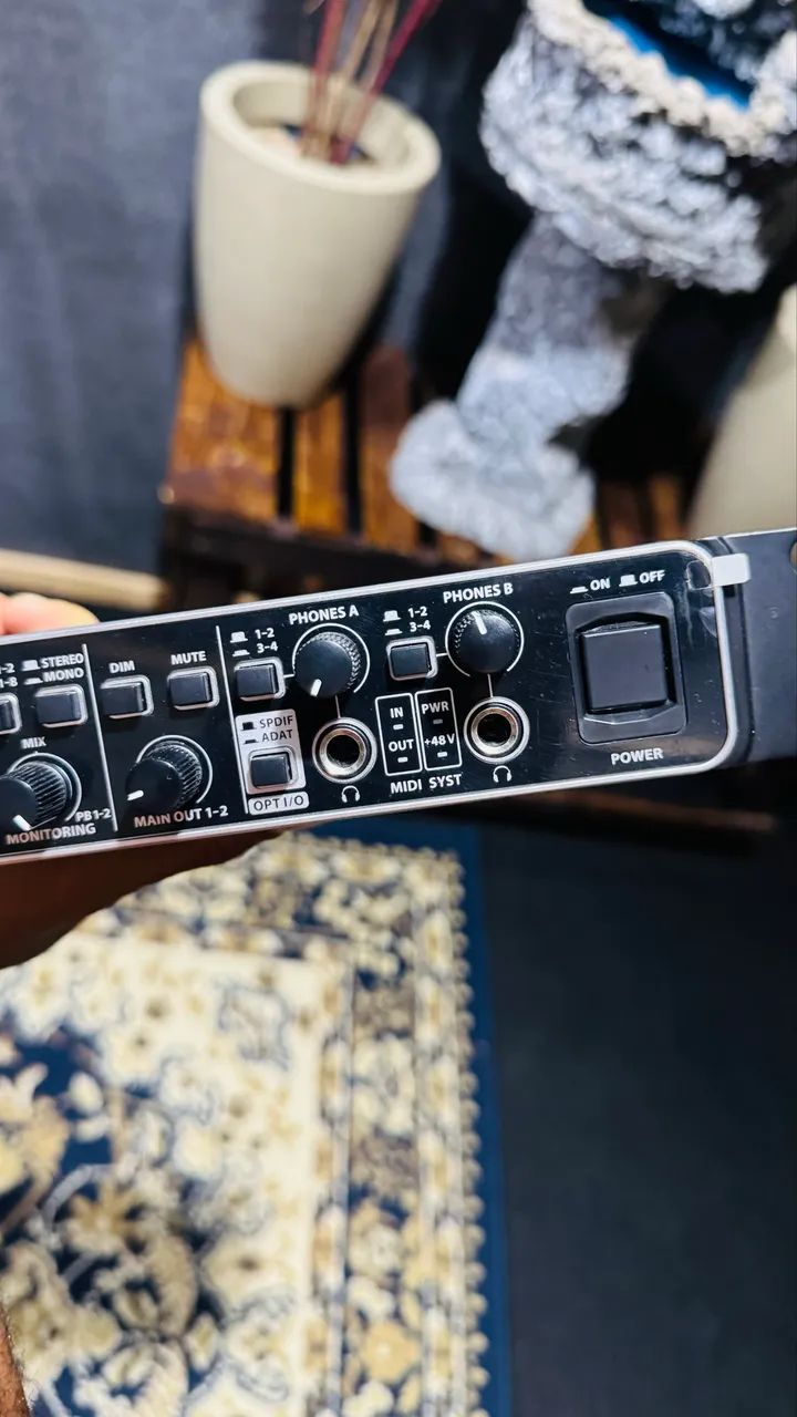 interface de áudio behringer u-phoria umc1820 - Foto 4
