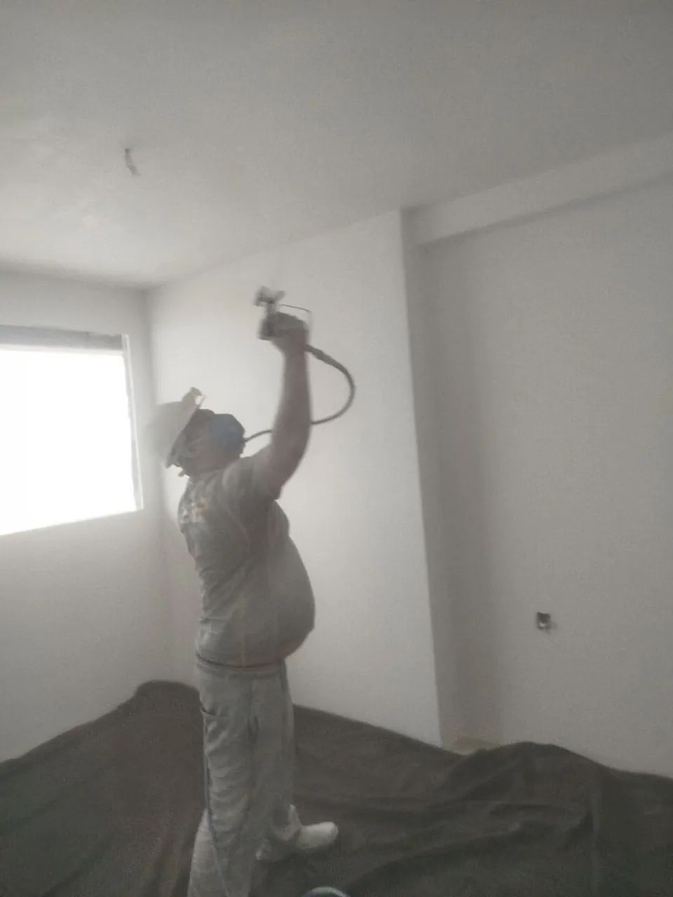 Preciso ajudante de pintor e pintores  - Foto 3