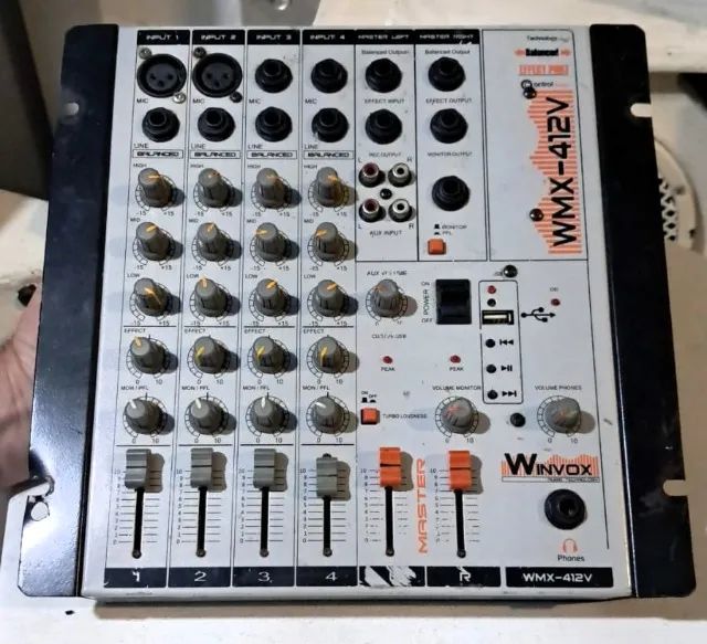 Mesa de som Winvox WMX-4 12V