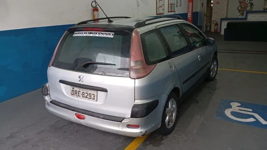 Peugeot 206 206 SW Presence 1.6/1.6 Flex 16V 5p 2006