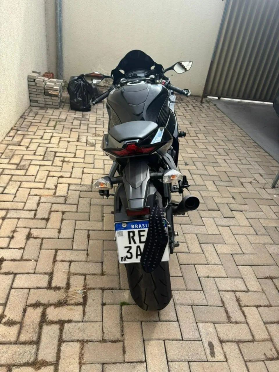Kawasaki Zx-10/ Zx-10r 1000cc 2020 - 1471446967 | OLX