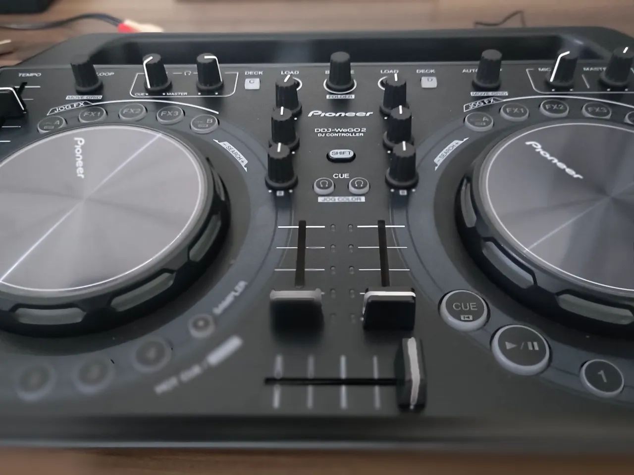 Controladora Pioneer DJ DDJ wego 2 - Foto 2