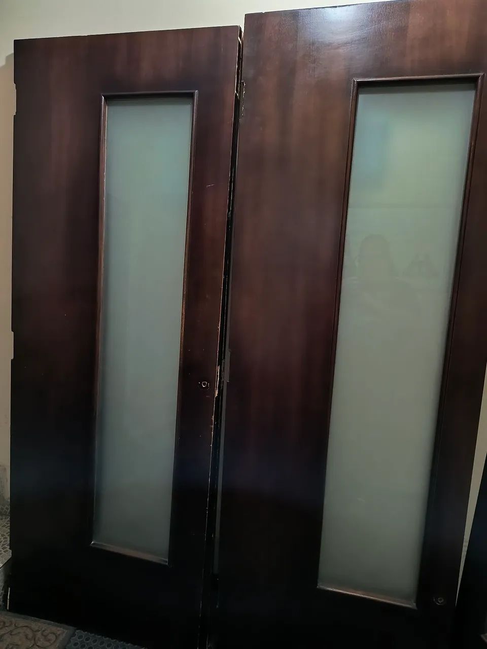 Portas de Madeira Maciça. - Foto 2