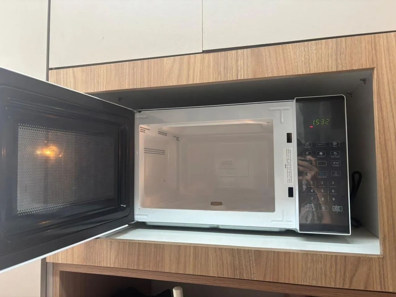 Micro-ondas 33L - Foto 2