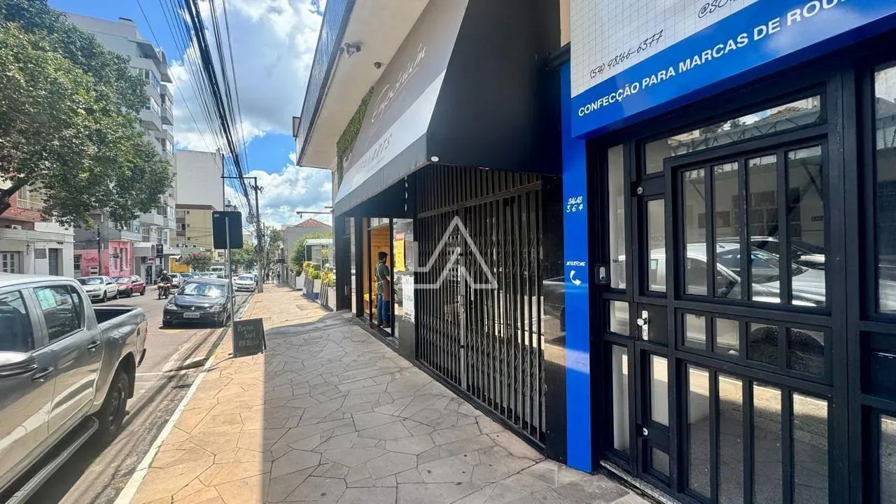 SALA COMERCIAL NO CORAÇÃO DO CENTRO, VILLAGE CENTER