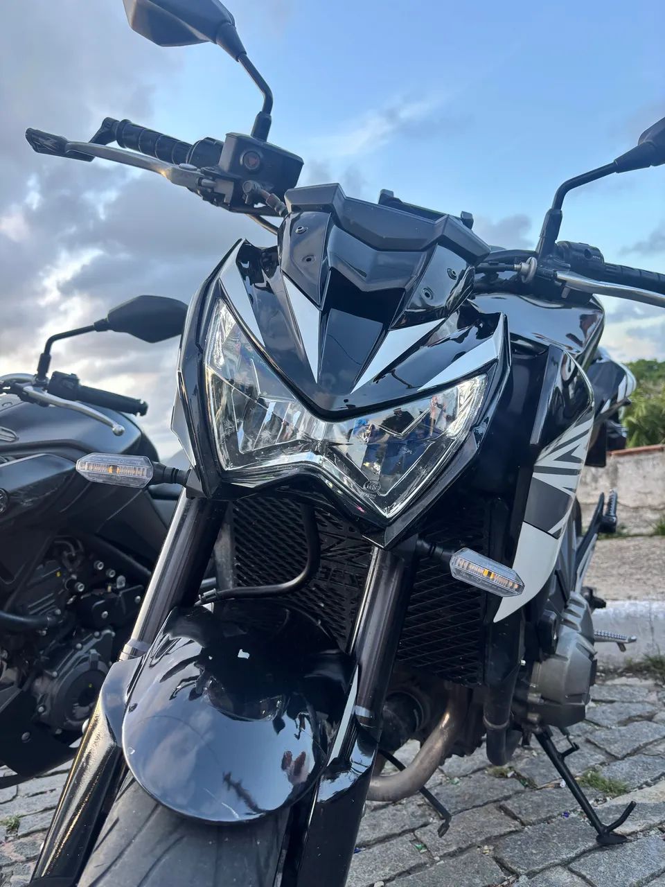 Kawasaki Z-800 2014 - 1493475577 | OLX
