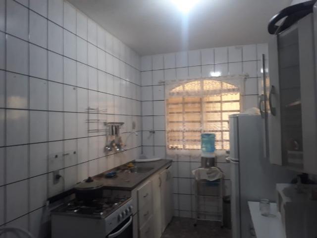 Vendo sobrado em Samambaia em ótima localização, R$ 320 mil - Foto 13