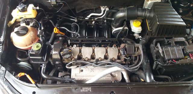 Vw Polo 1.6 Completinho !! - Foto 8
