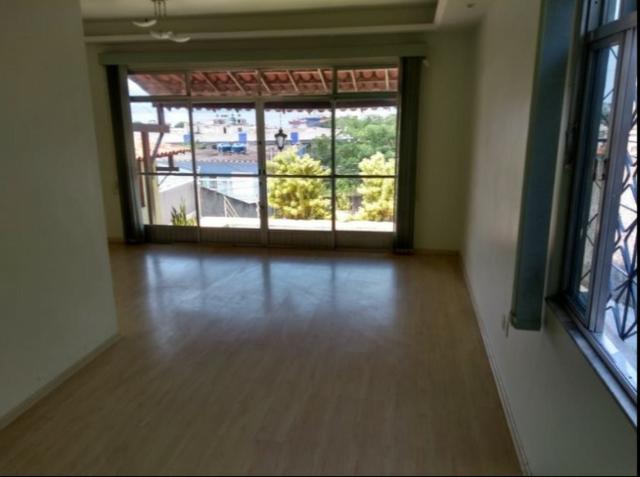 Excelente Casa Duplex, Próximo ao Shopping - Foto 12