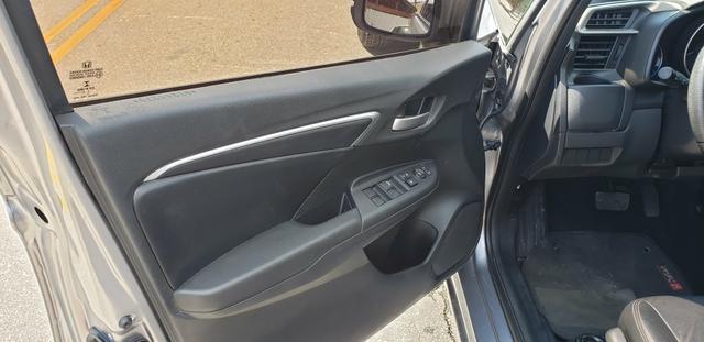 Honda FIT 2016 EXL pra vender - Foto 16