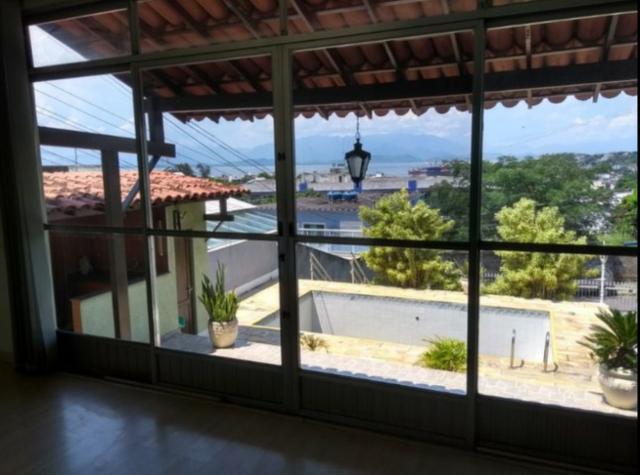 Excelente Casa Duplex, Próximo ao Shopping - Foto 9