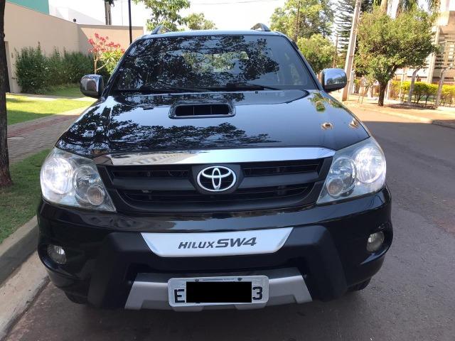 Toyota Hilux Sw4 srv 3.0 4x4 automatica - Foto 2