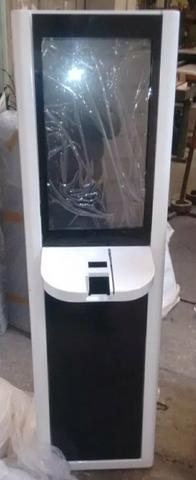 Totem autoatendimento touch sreem dupla face