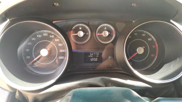 Fiat Punto attractive 1.4 - Foto 4