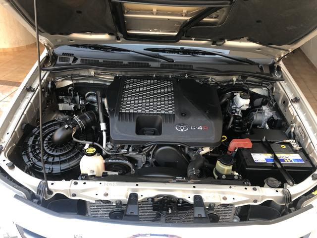 Hilux Sw4 3.0 Aut Diesel 7 lugares 2014 - Foto 10