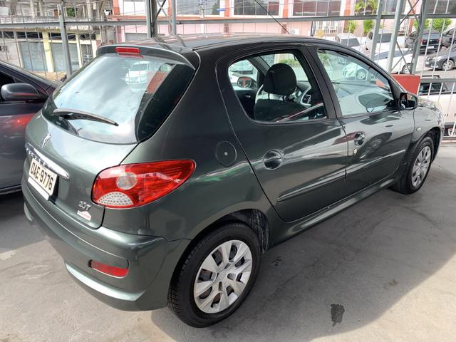 Peugeot 207 1.4 XR 2012 perfeito estado! Somente R$17.900 top pra Uber e 99 - Foto 2