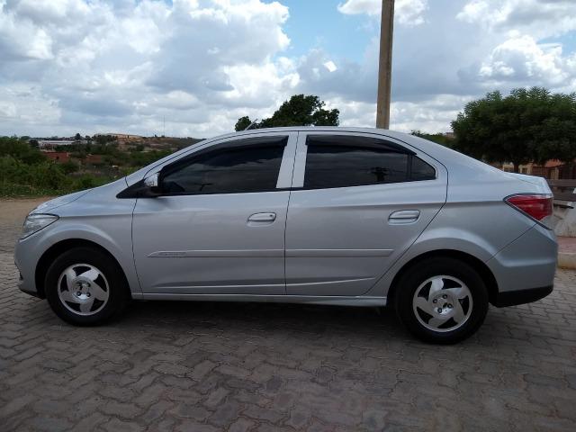 Carro Prisma 1.0 - 2016
