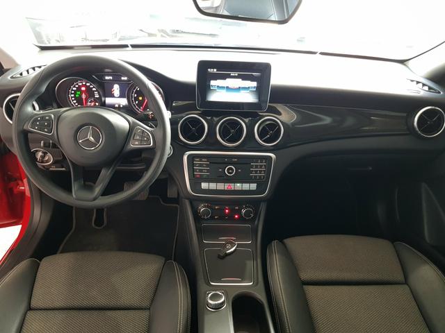 Mercedes-Benz CLA180 1.6 Turbo - Foto 5