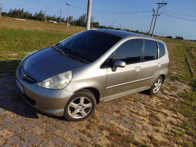 VENDO OU ASSUMO FINANCIAMENTO DE MAIS NOVO.
