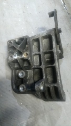 Suporte bomba direção hidráulica Chery QQ, 2012. - Foto 2