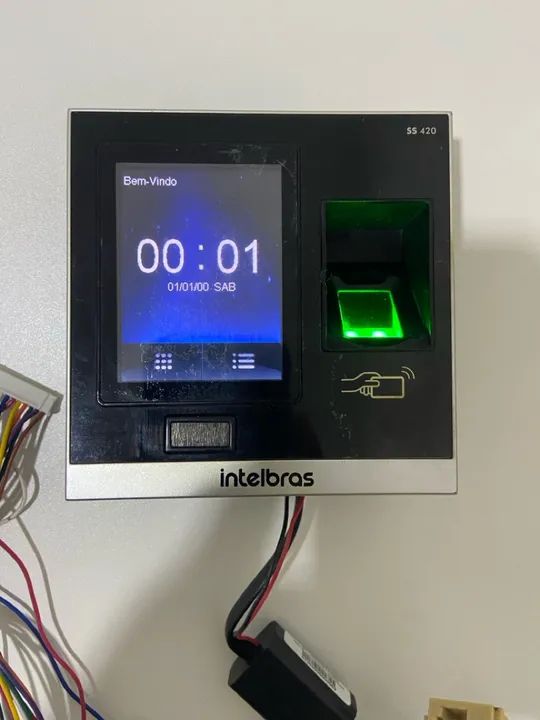 Controlador de acesso intelbras 