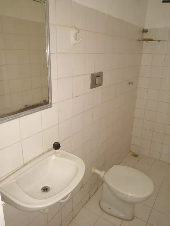 KITNETS - JOAQUIM TÁVORA/PIEDADE - UM QUARTO - BANHEIRO - SALA E COZINHA AMERICANA 35 m² - Foto 3