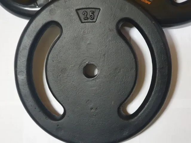 Kit Anilha 15 E 20 Kg Emborrachada + Anilha 25 Ferro Fundido (Novas - Sem Uso) - Foto 6