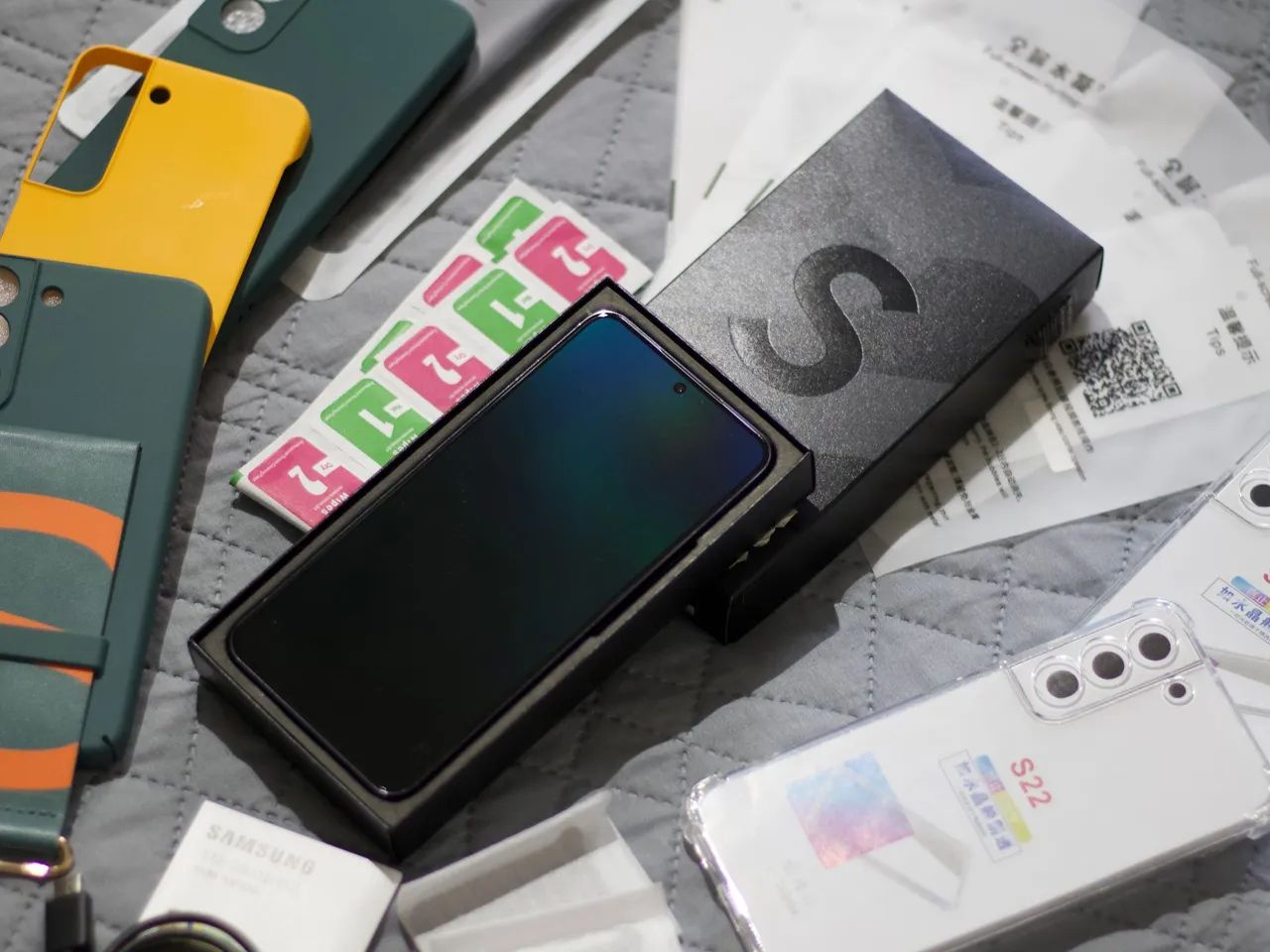 Películas e capas para iPhone 14 e S22