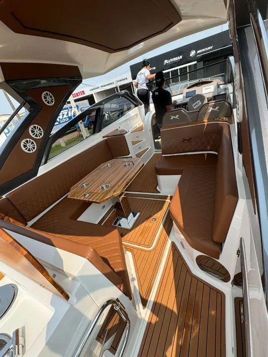 Lancha NX 360 + 2 motores mercruiser 250hp DTS - Foto 6
