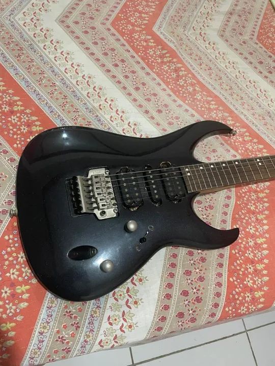 Guitarra Cort  - Foto 3