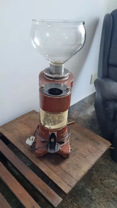 Antigo Moinho para Grãos de Café Anos70 para Colecionadores - NÃO FUNCIONA  - Foto 3