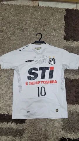 Camiseta do Santos 2009 autografada
