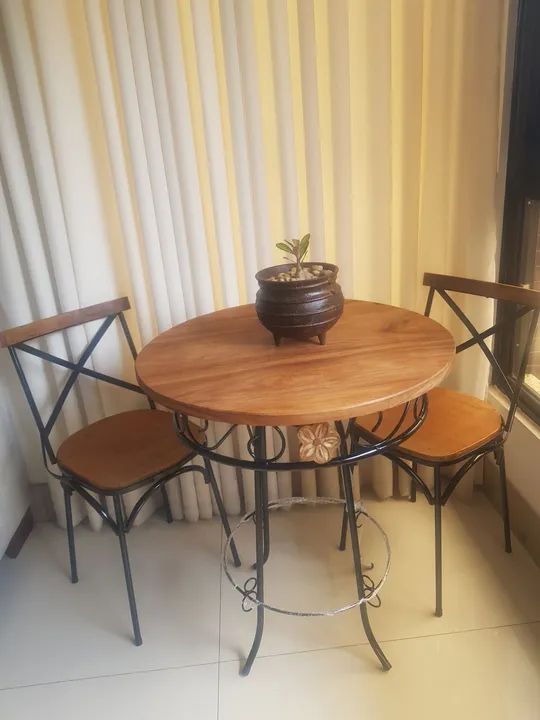 Jogo de mesa com 2 cadeiras Vintage X  - Foto 2