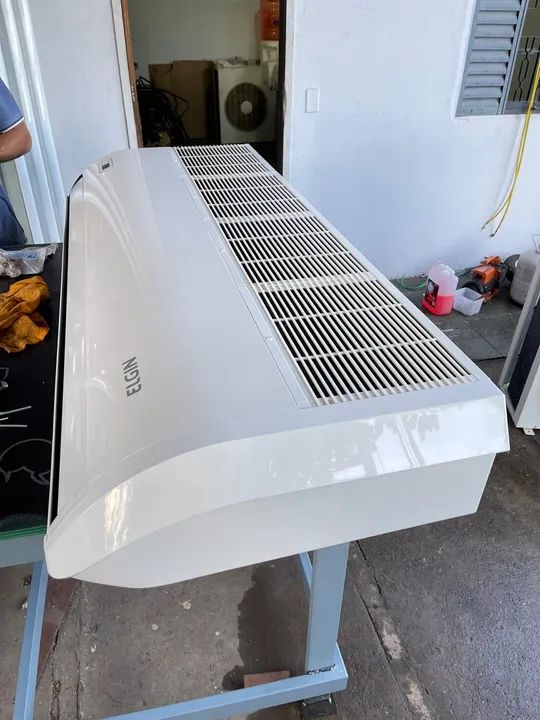 Ar Condicionado SPLIT  PISO TETO 60000 Btus ELGIN Trifásico (380volts).