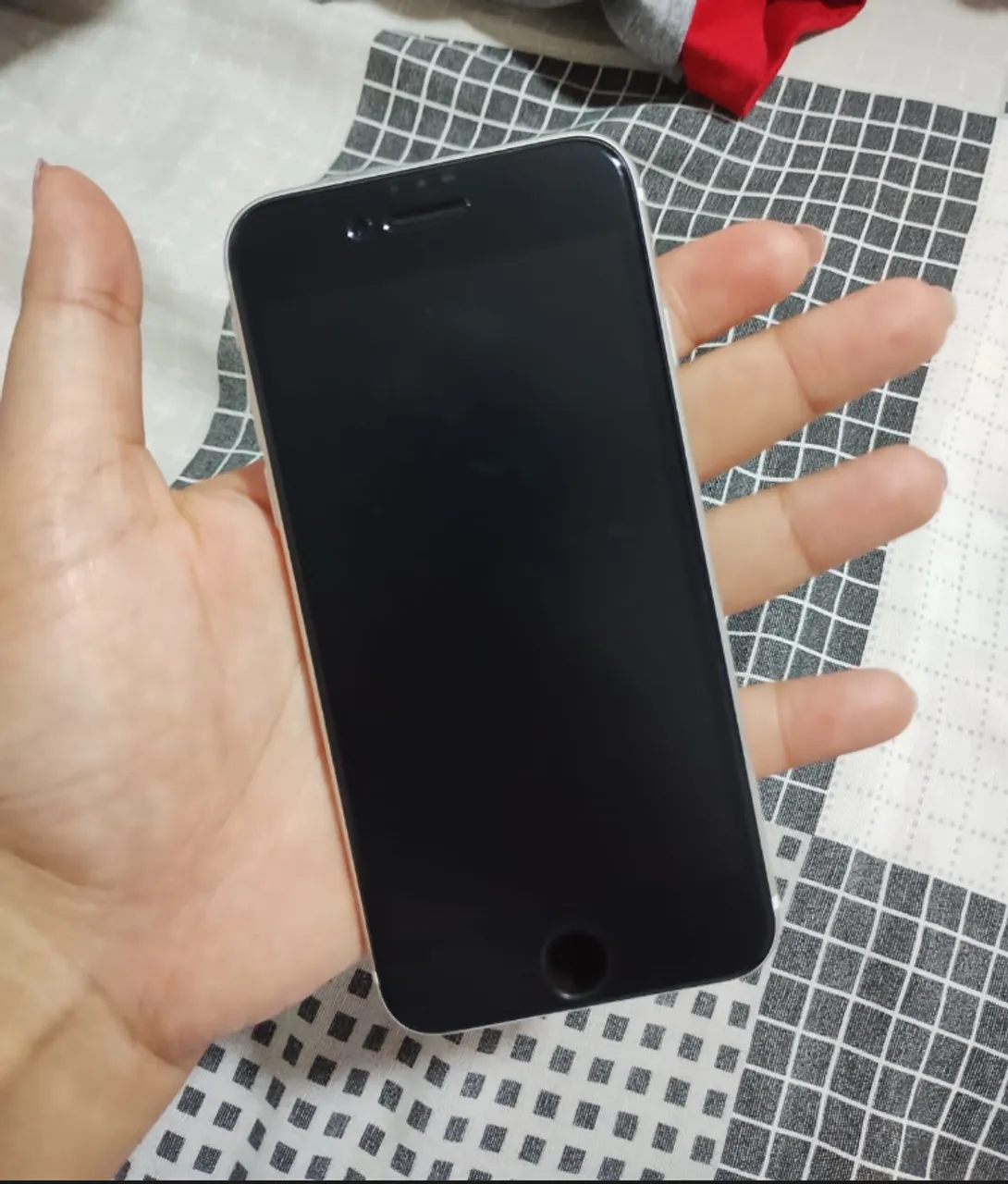  IPhone SE Branco 2?geração (usado)