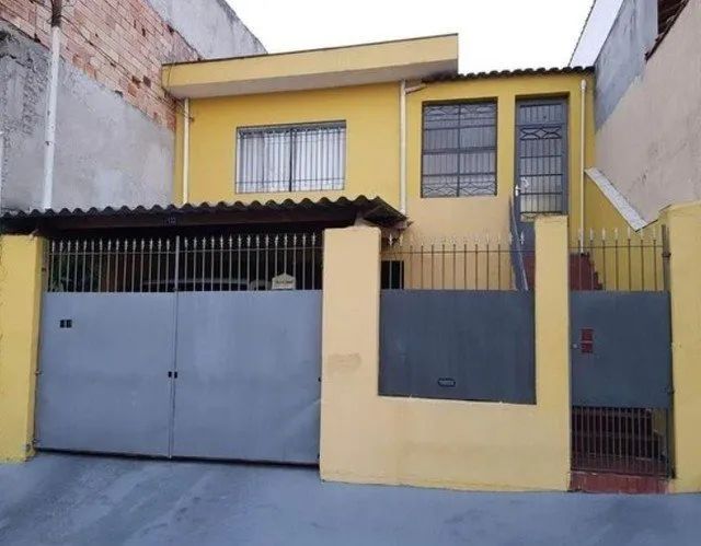 CASA A VENDA EM CARAPICUIBA 