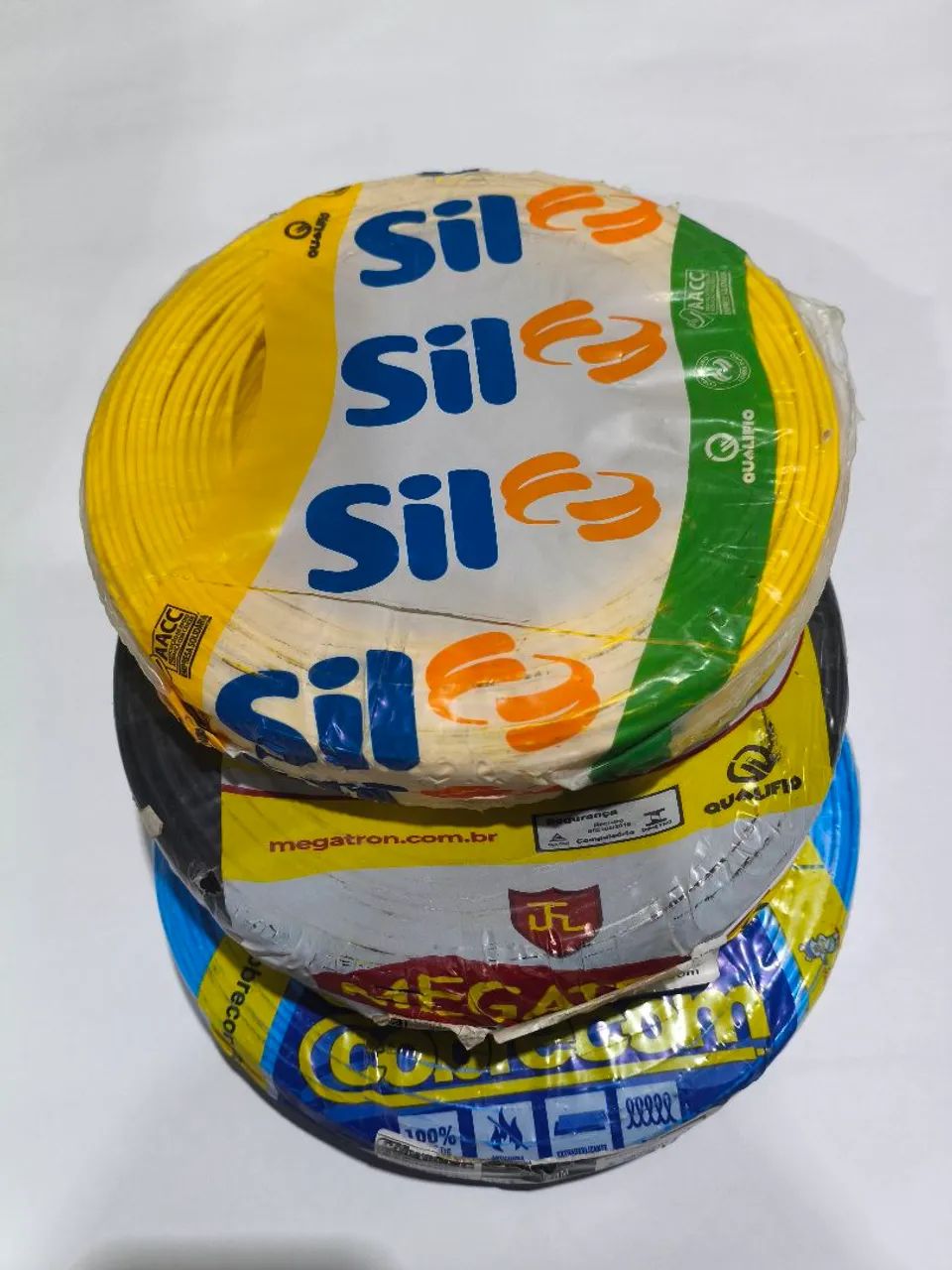 Fio cabo flexível marca megatron, lote com 5 rolos de 100m, sendo 1  6mm, 1  2,50,  3  1,5 - Foto 3