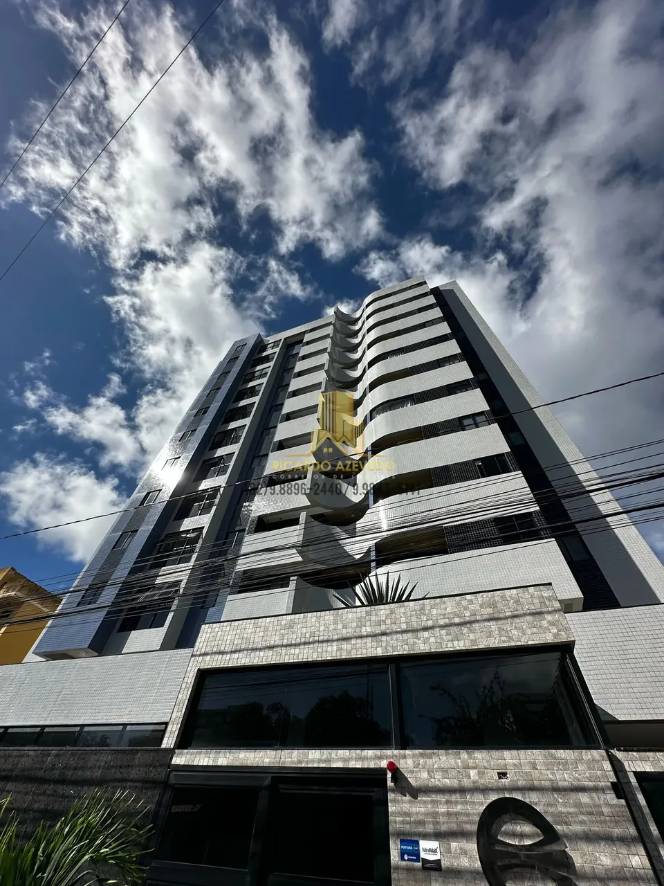 Jatiúca, apartamento novo com 62m², 02 quartos e varanda. Embaixador 2
