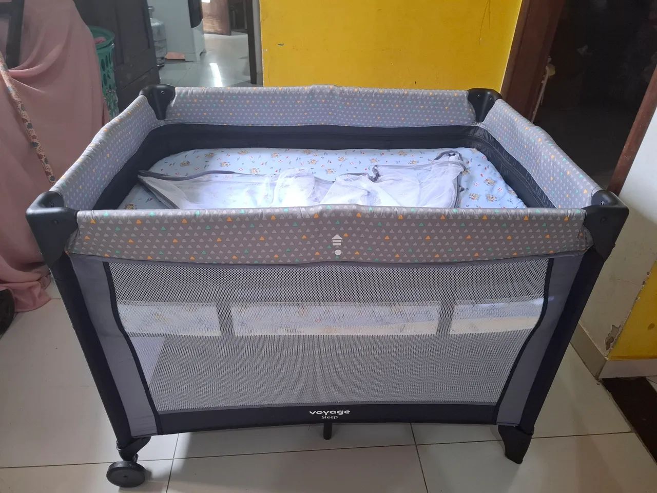 Berço cercado 64363874829441123